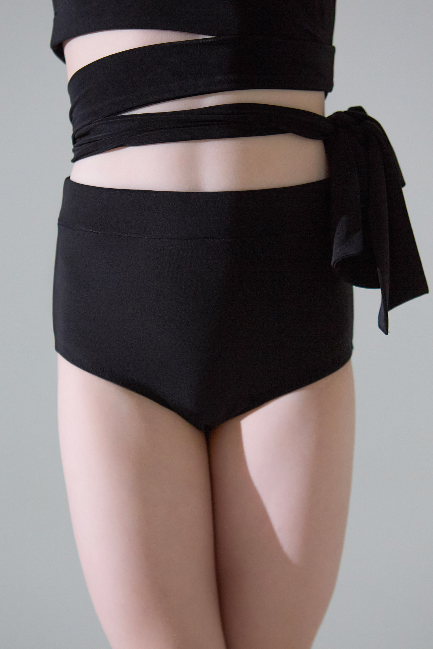 Шорты на высокой талии детские (черный)