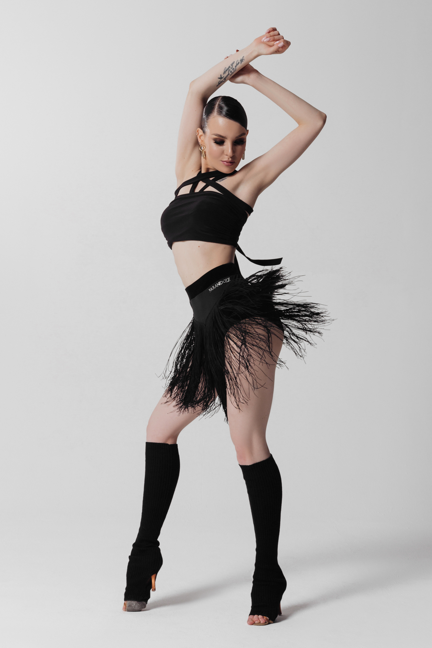 Юбка-шорты с бахромой 30 см