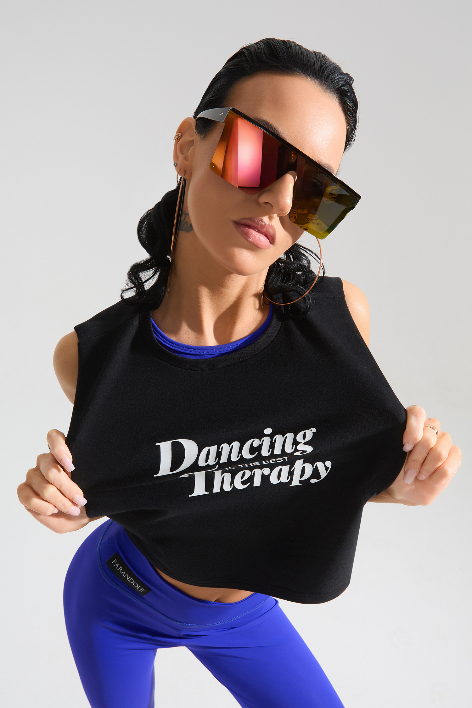 Майка с вынутой проймой (черный)