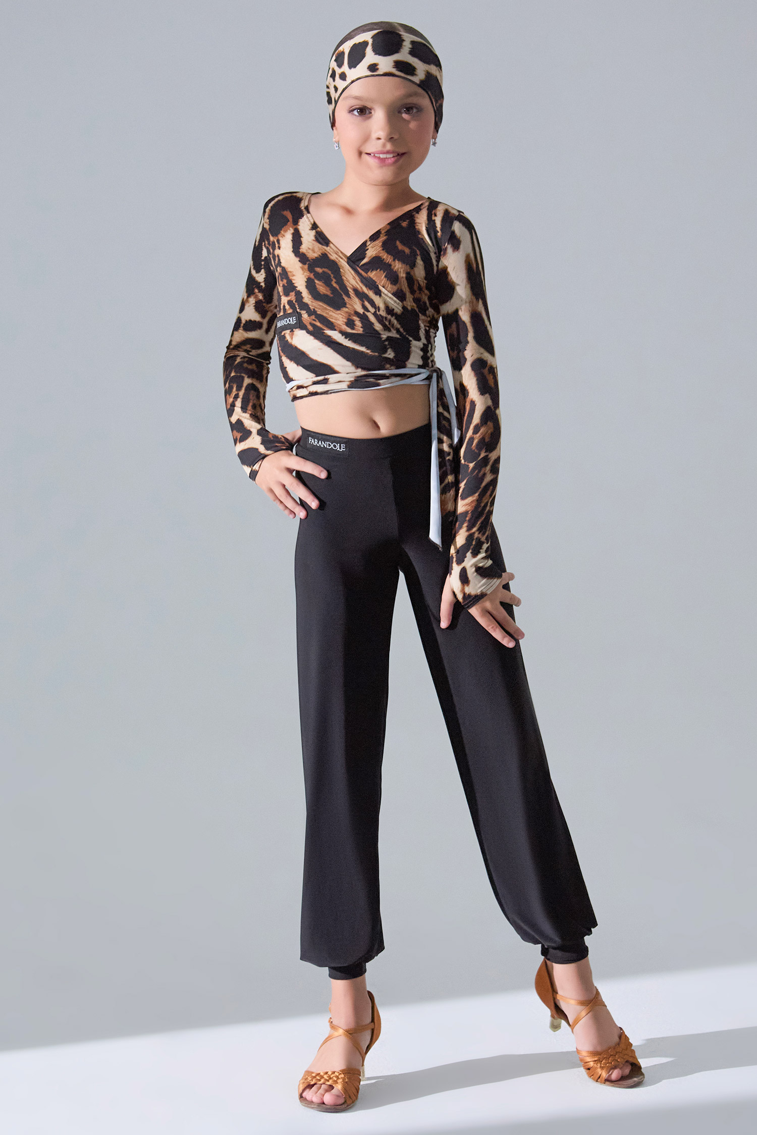 Брюки детские с манжетами (черный)