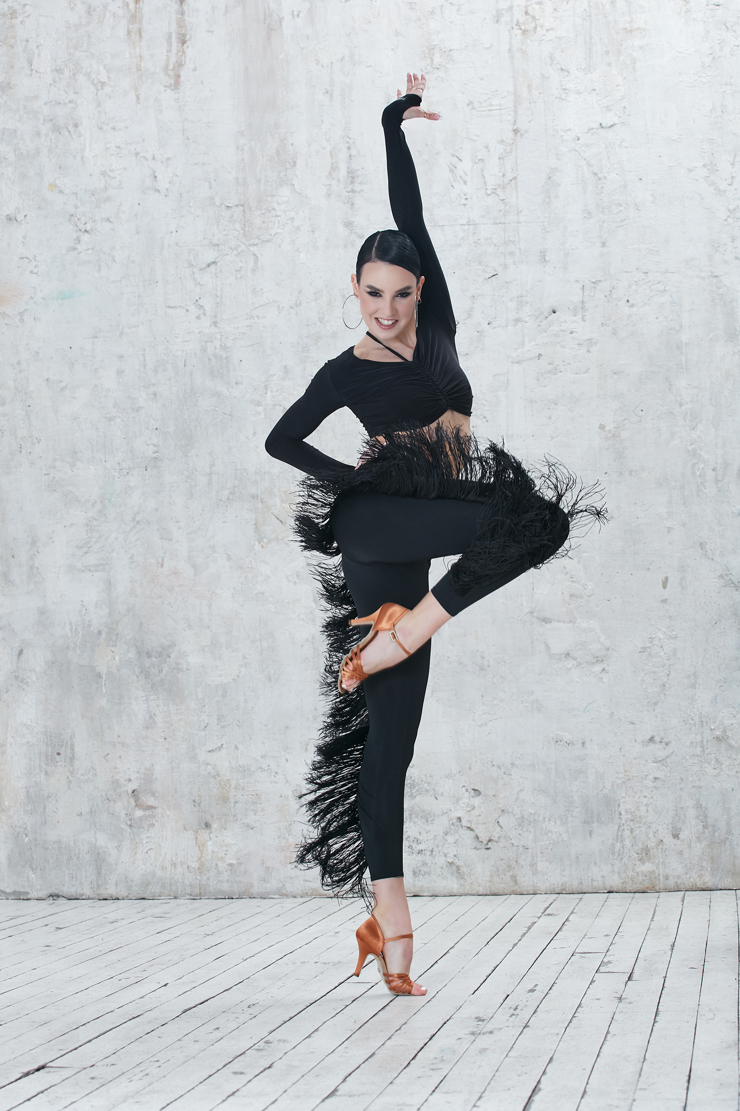 Легинсы с бахромой