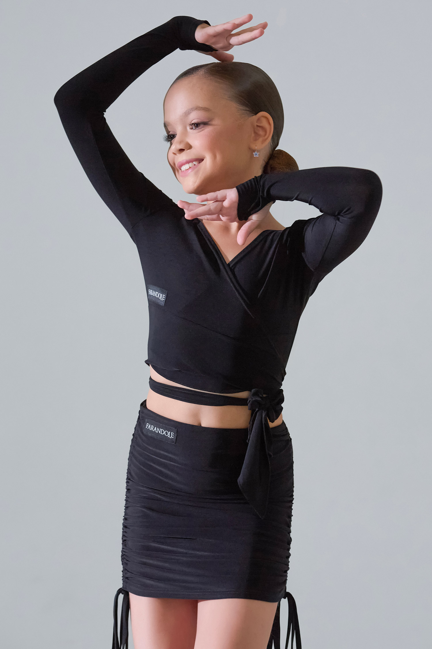 Блузка детская на запах (черный)