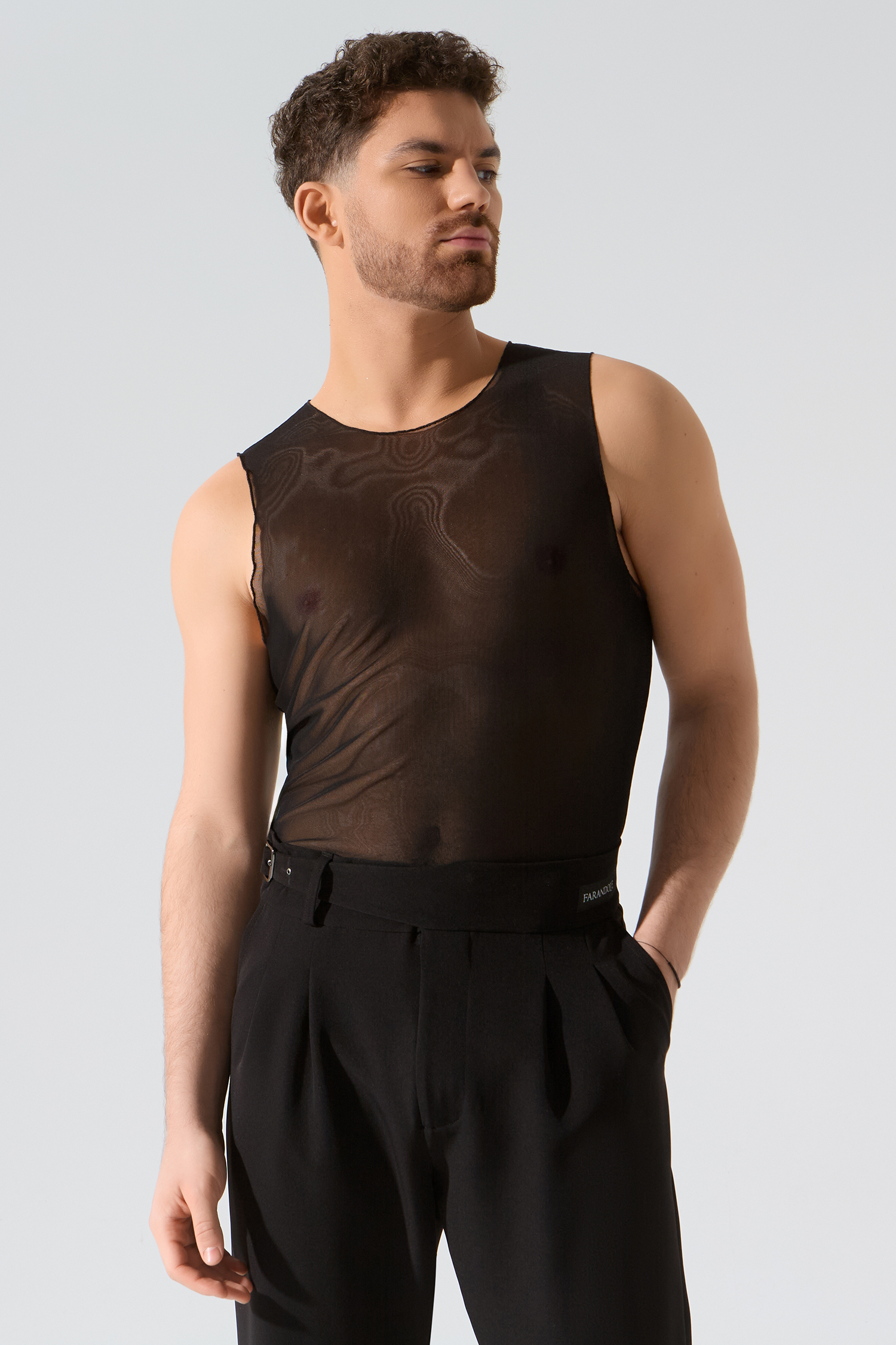 Майка мужская из сетки (черный)