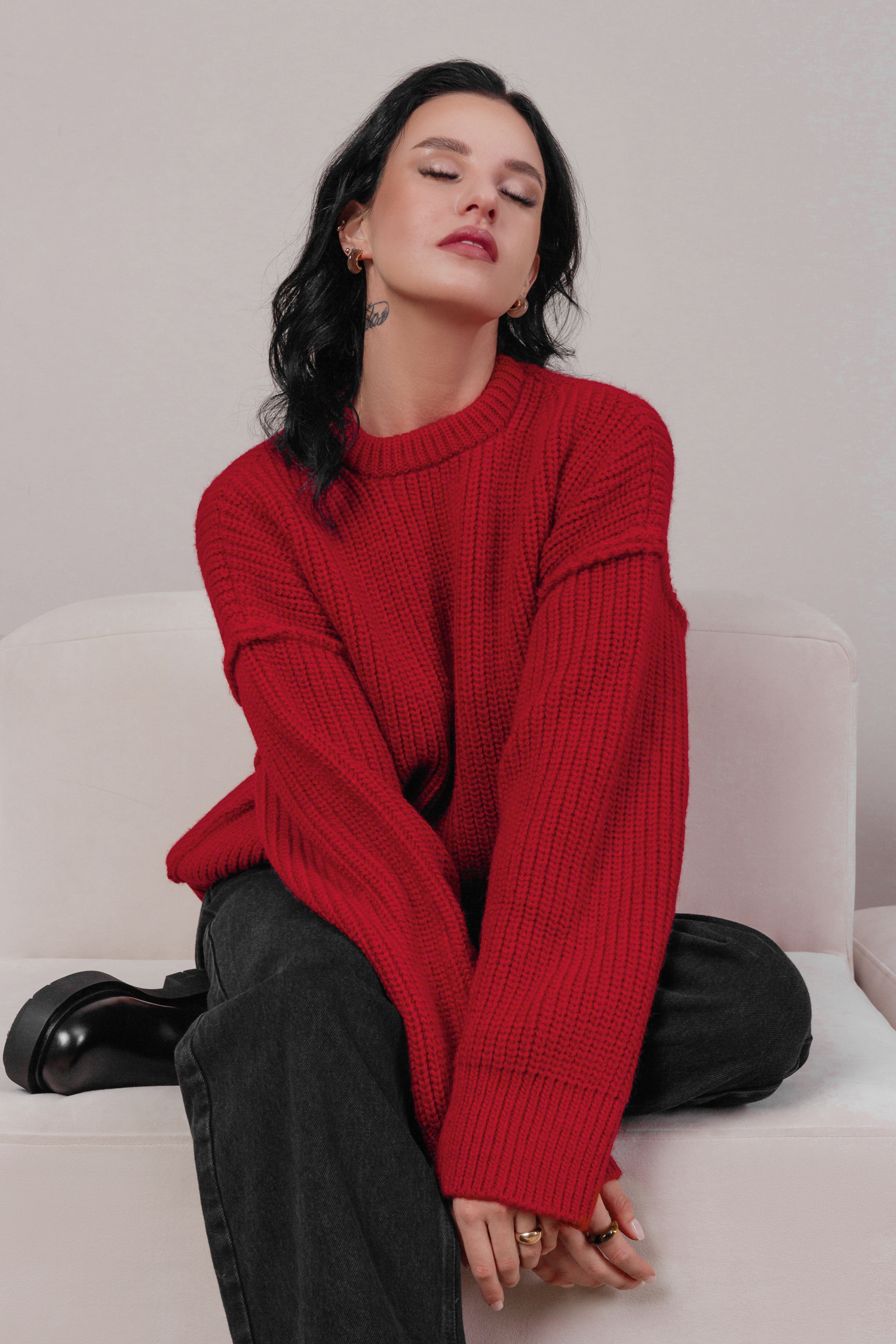 Джемпер швами наружу (красный)